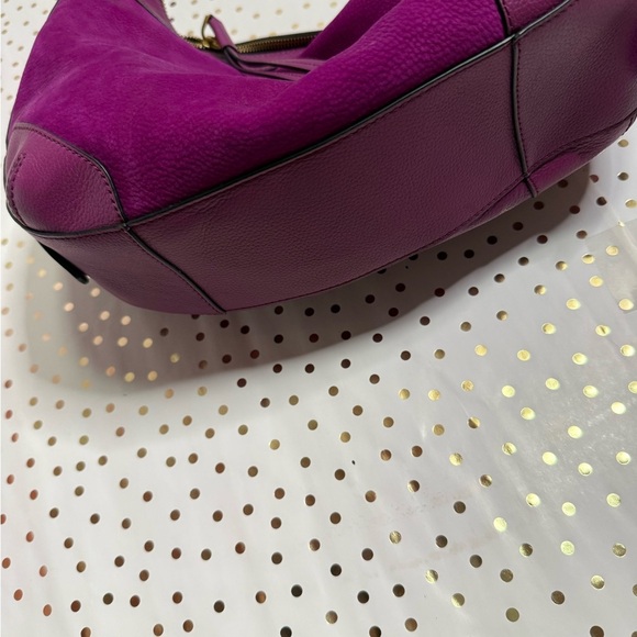 Fossil Hannah Hobo Magenta NWT - Picture 5 of 9